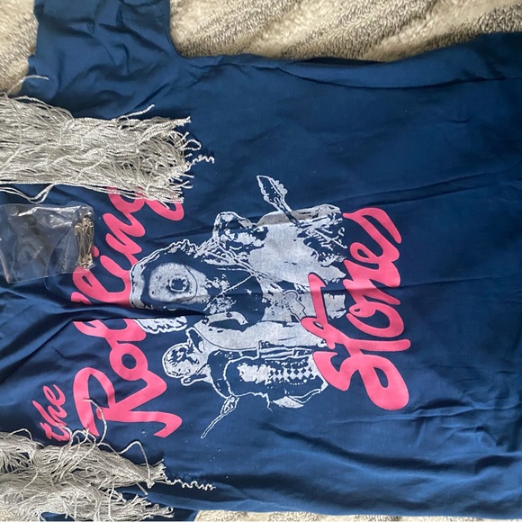 New- rolling stone fringe tee - Picture 3 of 4